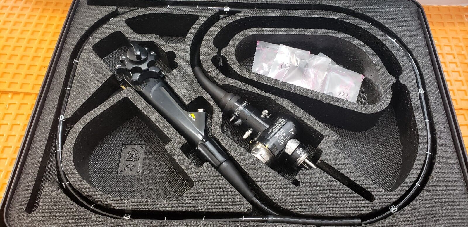 Olympus PCF-H180AL EVIS EXERA II Fiber Scope with Safety Box