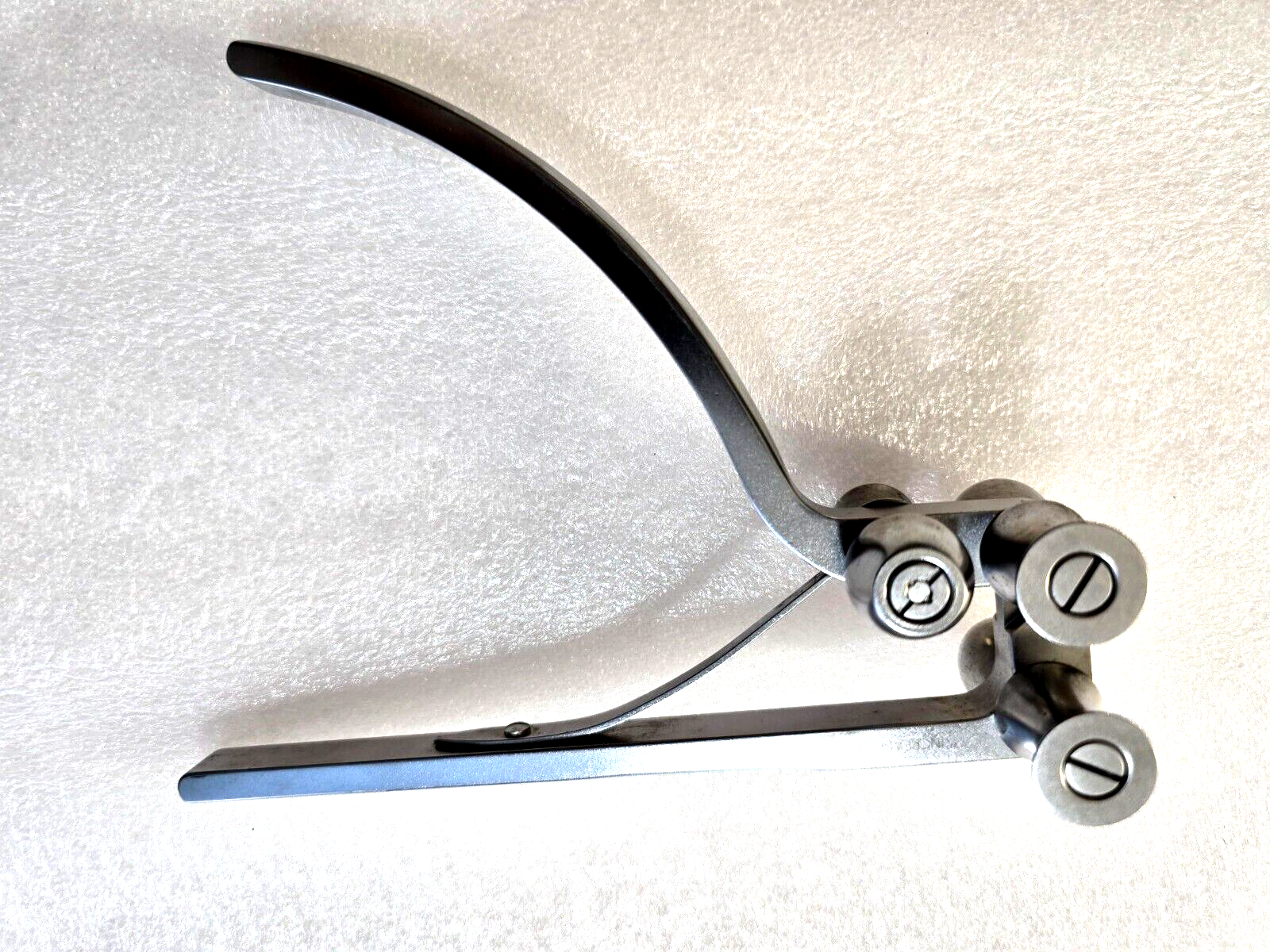 Zimmer/ Swiss Surgical orthopedic Universal Bending Plier