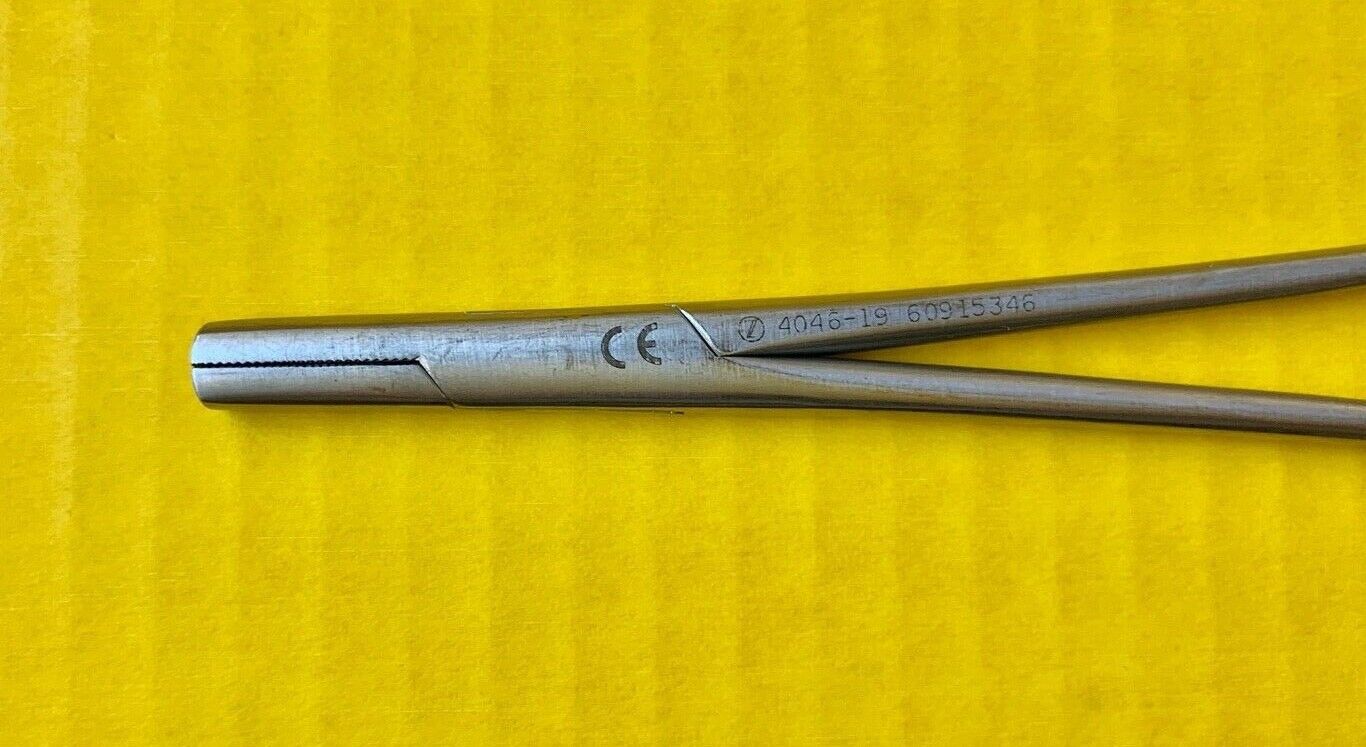 Zimmer Surgical Wire Pulling Forceps, 6.5" REF: 4046-19