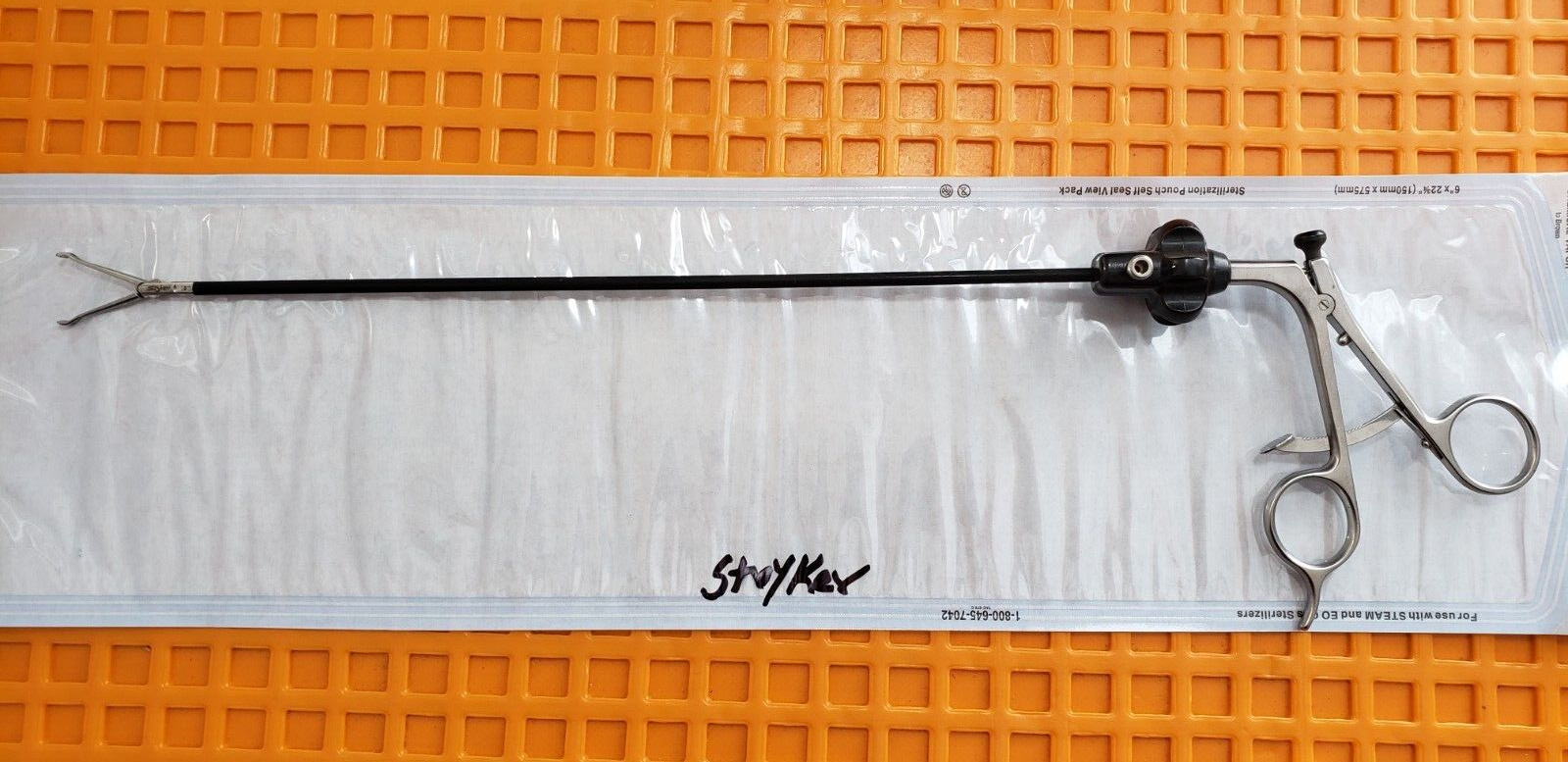 Stryker  Laparoscopic Babcock Forceps 5mm x 36cm Ratchet Handle